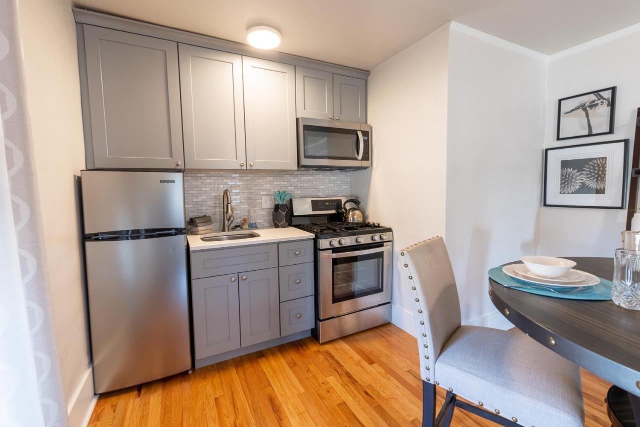 Cozy 2 Bdrm Vacation Rental - 1 Mile To Dtwn Rapid City Exterior photo
